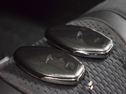 New 2025 McLaren 750S Spider image 37