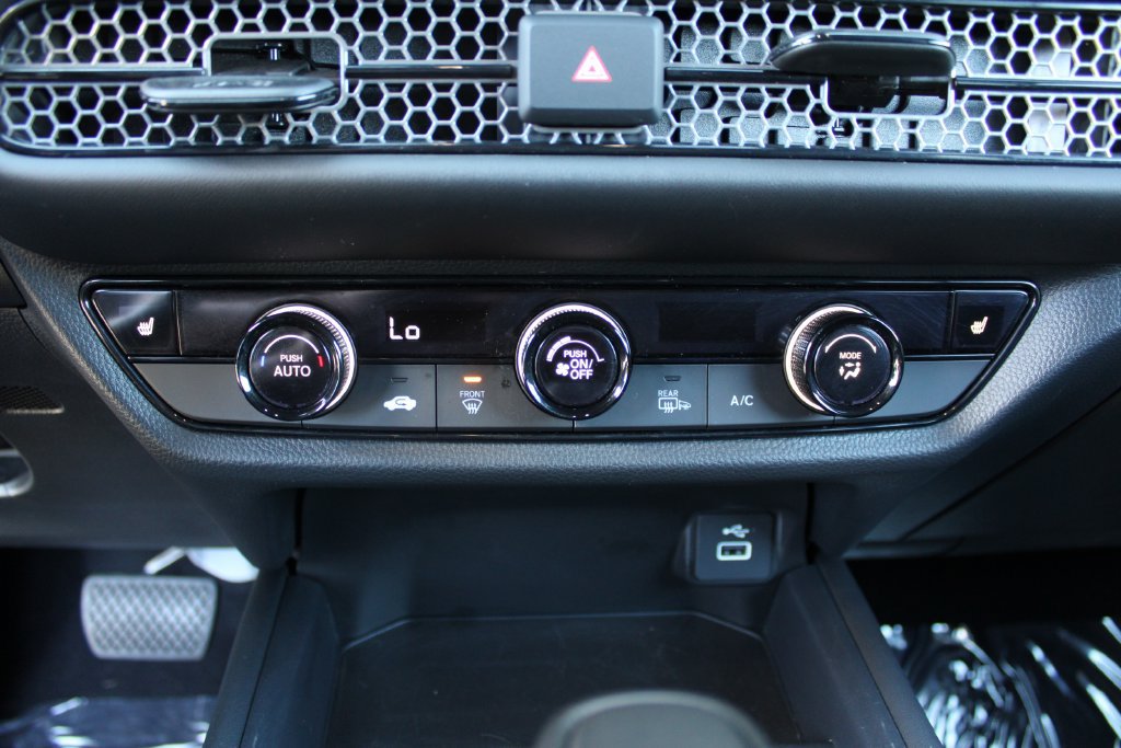 Certified 2024 Honda HR-V Sport image 23