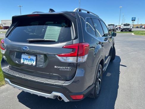 Used 2022 Subaru Forester Touring w/ Popular Package #2 AWD/4WD image 29