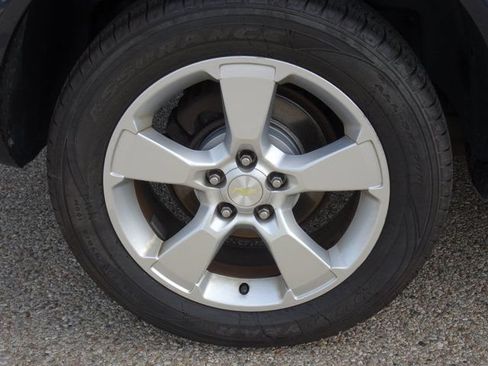 Used 2014 Chevrolet Captiva Sport LT w/ Convenience Package FWD image 26