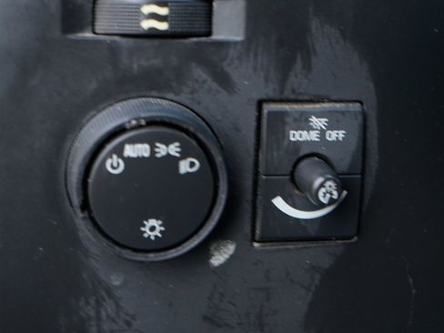 Used 2012 Chevrolet Silverado 3500 W/T image 21