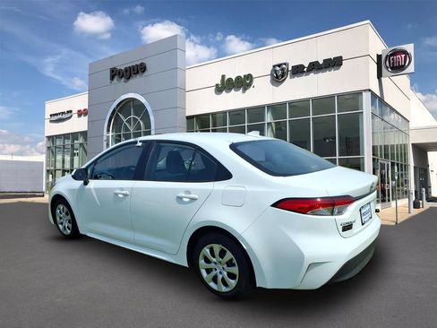 Used 2024 Toyota Corolla LE FWD image 5