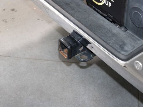 Used 2022 Chevrolet Silverado 1500 LTZ AWD/4WD image 17
