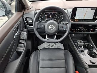 Used 2022 Nissan Rogue SL w/ SL Premium Package video 2