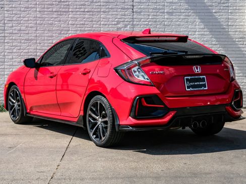 Used 2020 Honda Civic Sport image 9