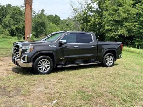 Used 2021 GMC Sierra 1500 SLT w/ SLT Premium Plus Package RWD image 1