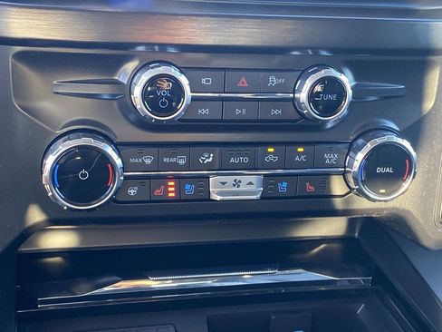 New 2026 Ford F250 Lariat w/ Lariat Ultimate Package AWD/4WD image 24