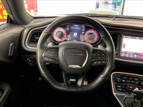 Used 2023 Dodge Challenger R/T Scat Pack image 5