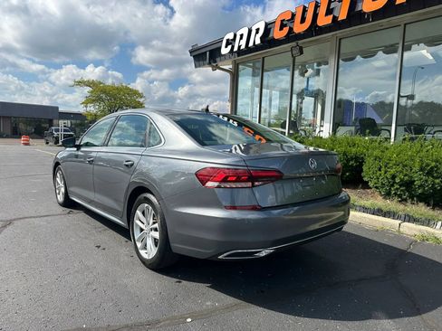 Used 2020 Volkswagen Passat 2.0T SE FWD image 6