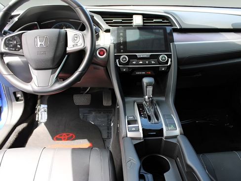 Used 2018 Honda Civic EX-L image 10
