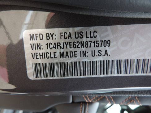 Used 2022 Jeep Grand Cherokee Summit image 22