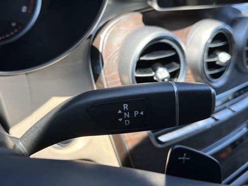 Used 2018 Mercedes-Benz GLC 300 image 26