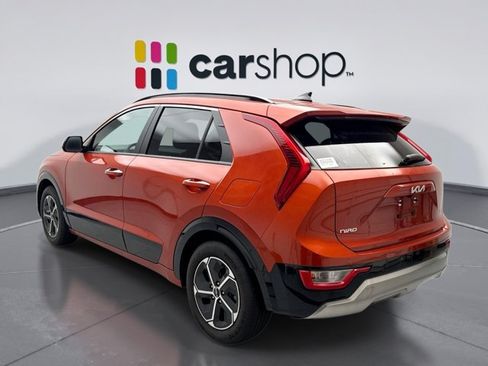 Used 2023 Kia Niro FWD image 3