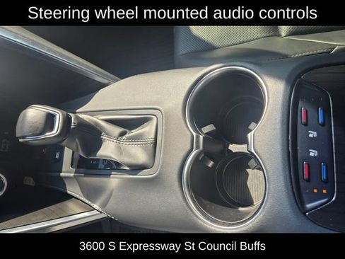 Used 2021 Toyota Venza XLE w/ Softex Package AWD/4WD image 18