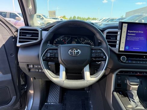 Used 2023 Toyota Tundra Limited w/ Power Package AWD/4WD image 16