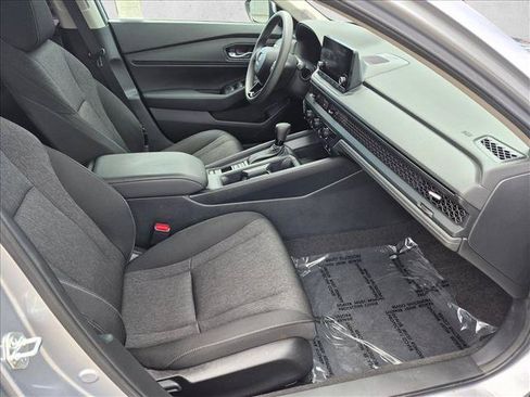 Used 2024 Honda Accord EX image 20