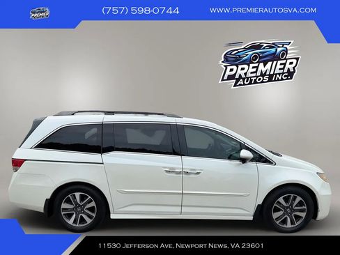 Used 2014 Honda Odyssey Touring image 11