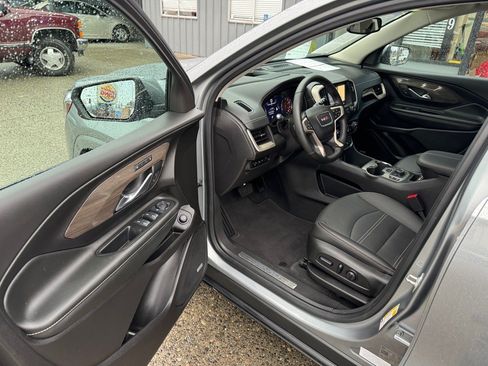 Used 2024 GMC Terrain Denali AWD/4WD image 6