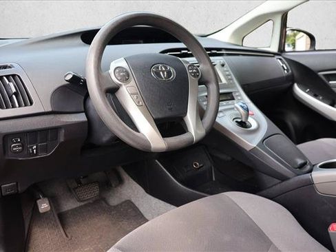 Used 2013 Toyota Prius Two FWD image 12