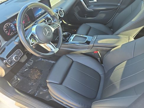 Used 2025 Mercedes-Benz CLA 250 image 15