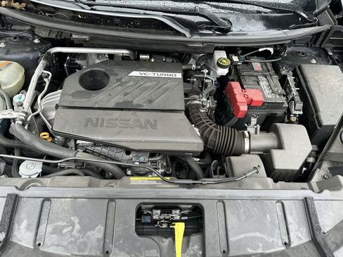 Used 2025 Nissan Rogue SV AWD/4WD image 19