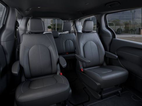 New 2027 Chrysler Pacifica LX FWD image 15