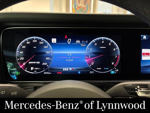 Used 2025 Mercedes-Benz G 63 AMG 4MATIC image 19