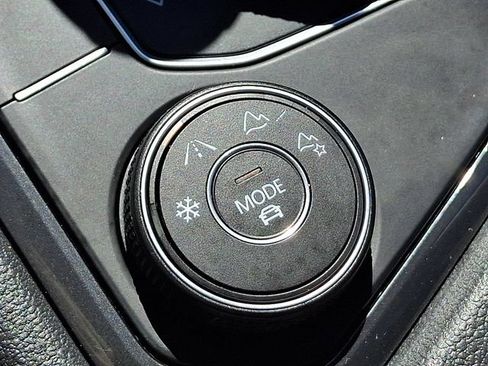 Used 2021 Volkswagen Tiguan S AWD/4WD image 25