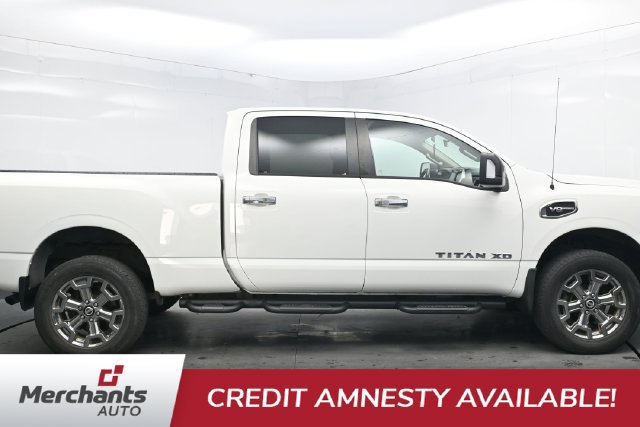 Used 2021 Nissan Titan SV AWD/4WD image 9