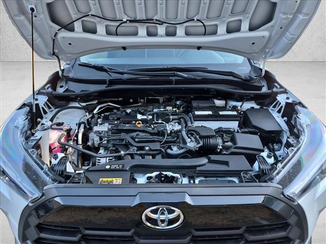 New 2026 Toyota Corolla Cross LE w/ Moonroof Package AWD/4WD image 17