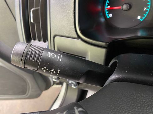 Used 2022 Chevrolet Colorado LT w/ LT Convenience Package image 24