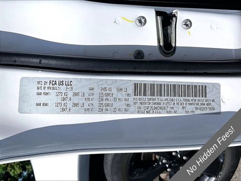 Used 2019 Jeep Cherokee Latitude Plus AWD/4WD image 25