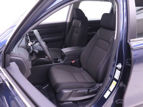 Certified 2023 Honda CR-V LX image 4