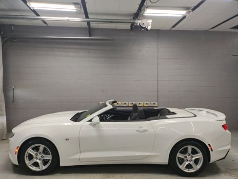 Certified 2023 Chevrolet Camaro LT image 16