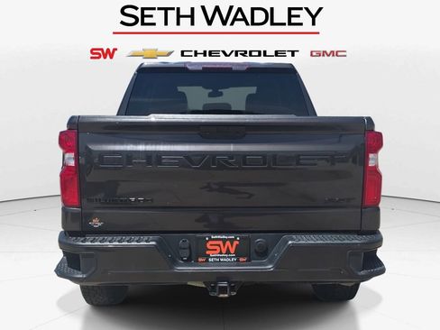 Used 2021 Chevrolet Silverado 1500 RST w/ Bed Protection Package AWD/4WD image 7