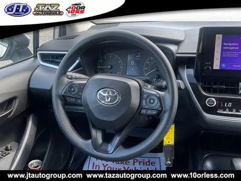 Used 2023 Toyota Corolla LE FWD image 17