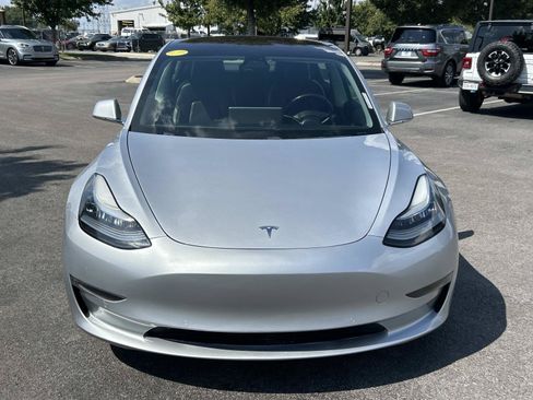 Used 2018 Tesla Model 3 Long Range AWD/4WD image 10