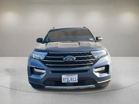Certified 2021 Ford Explorer XLT w/ Equipment Group 202A RWD image 2