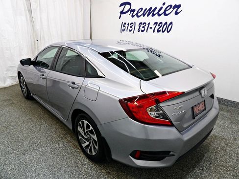 Used 2016 Honda Civic EX image 4