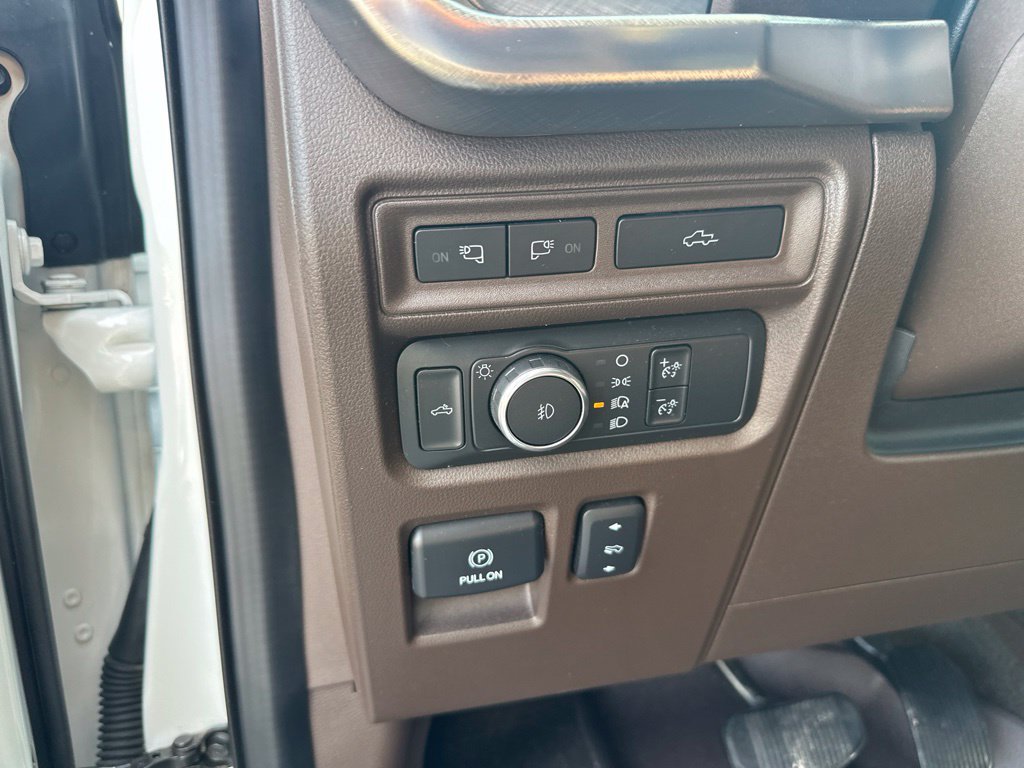 Used 2022 Ford F150 King Ranch w/ Equipment Group 601A High AWD/4WD image 15