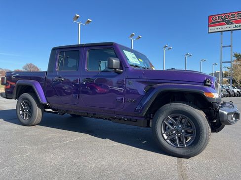 New 2026 Jeep Gladiator Sport image 45