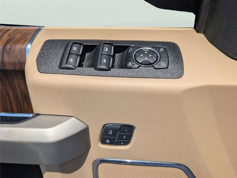 Used 2020 Ford F150 Lariat w/ Equipment Group 502A Luxury AWD/4WD image 27