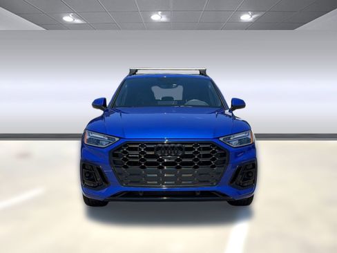 Used 2025 Audi Q5 e Premium Plus w/ Premium Plus Package AWD/4WD image 5