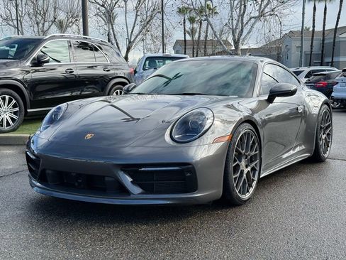 Used 2022 Porsche 911 Carrera RWD image 10