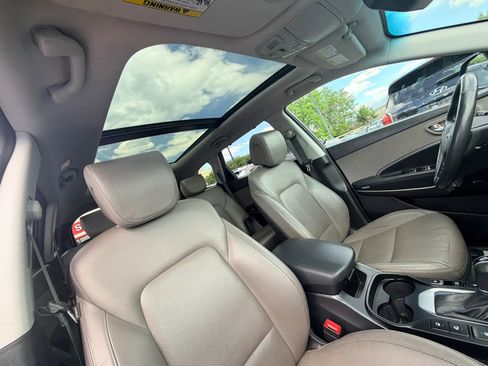 Used 2017 Hyundai Santa Fe FWD w/ SE Ultimate Tech Package 03 image 29