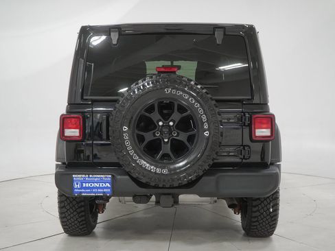Used 2021 Jeep Wrangler Unlimited Sport AWD/4WD image 8