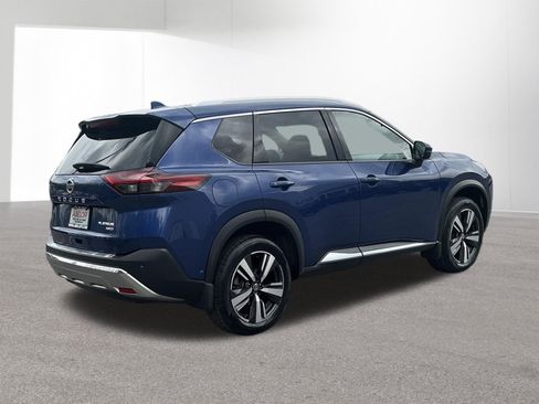 Used 2021 Nissan Rogue Platinum AWD/4WD image 3