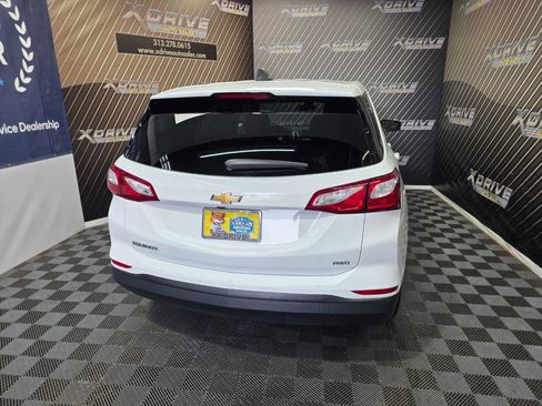 Used 2021 Chevrolet Equinox LS w/ LS Convenience Package image 15