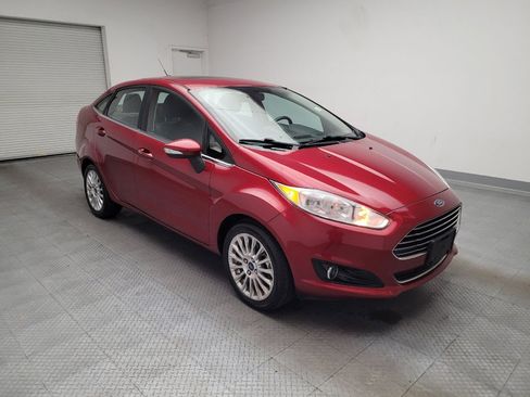 Used 2015 Ford Fiesta Titanium FWD image 13