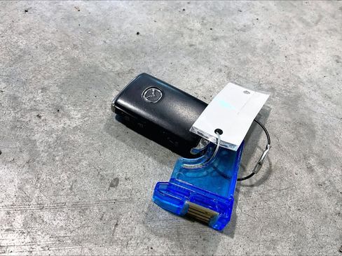 Used 2025 MAZDA MAZDA3 s Sport image 28